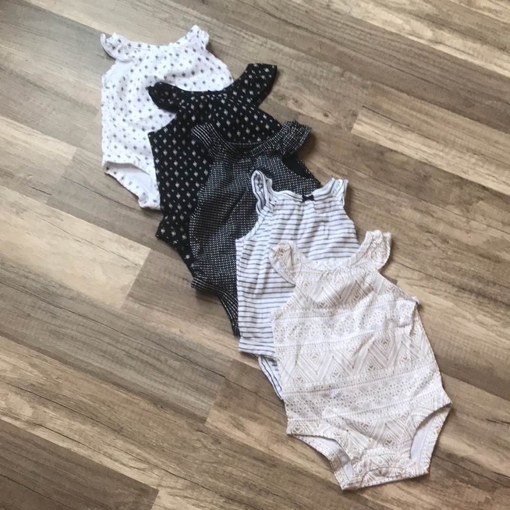 Carter’s baby girl body suits